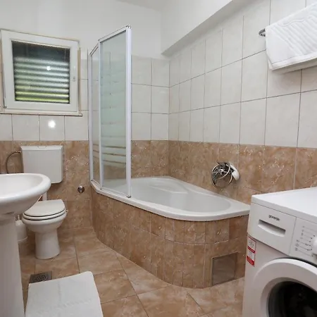 Apartament Kuzmanic *