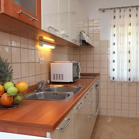 Kuzmanic Apartman Trogir