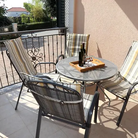 Kuzmanic Apartament Trogir